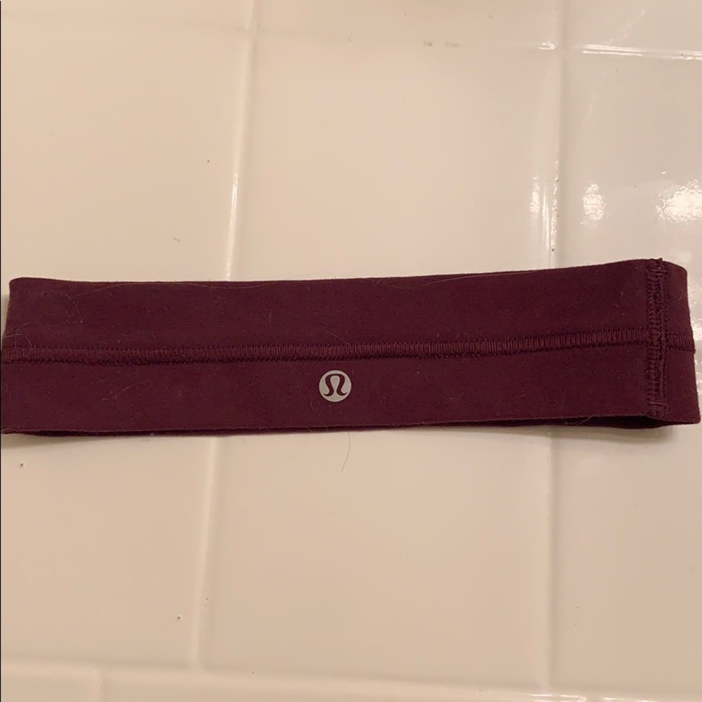 Maroon/wine colored lululemon headband